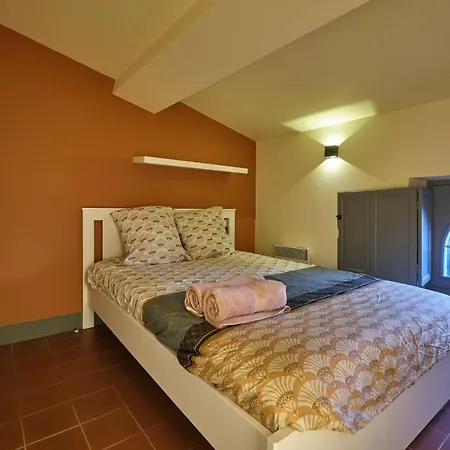 Autour Du Chateau Carcasona